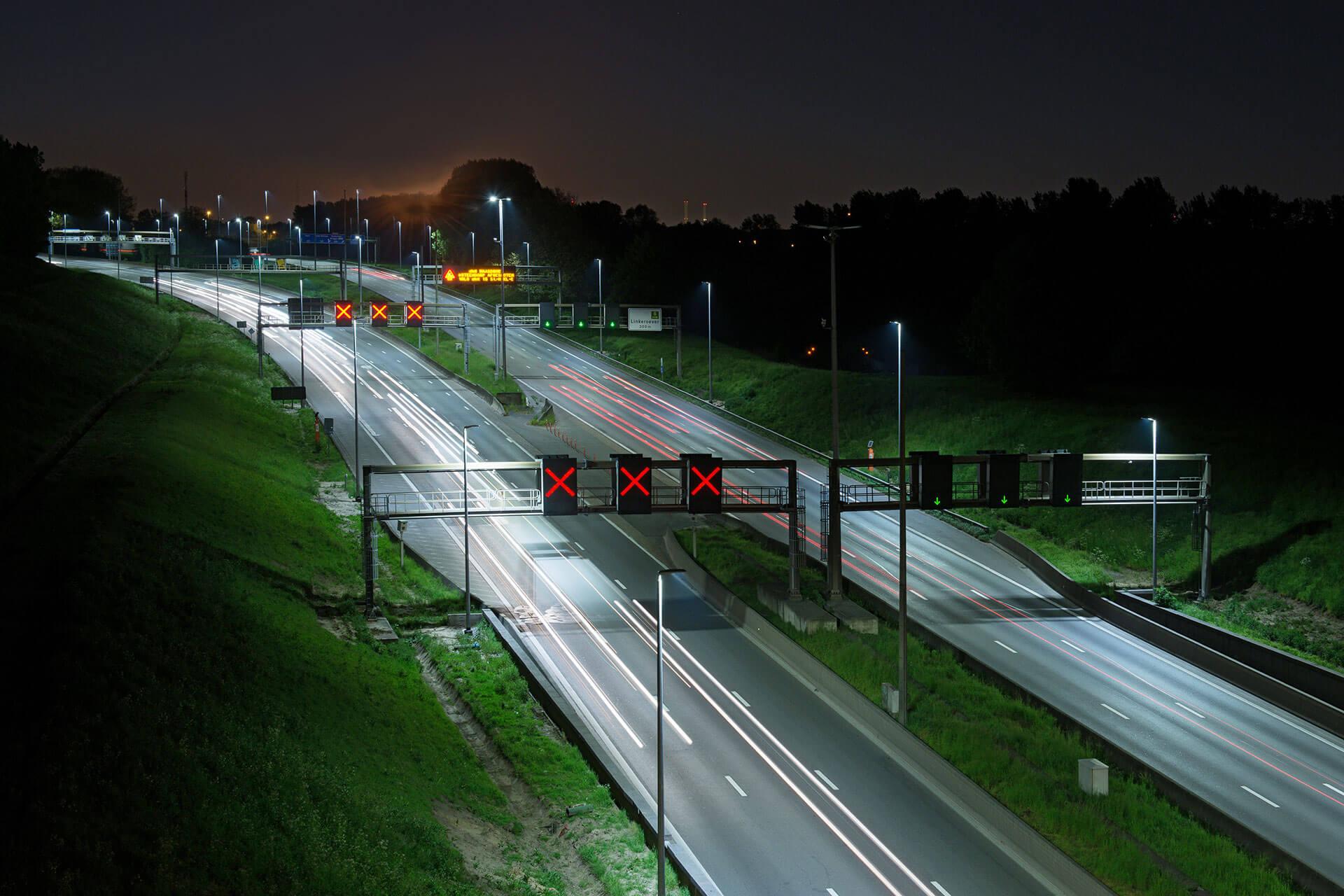 Teceo LED-Leuchten verbessern die Sicht erheblich, um Unfälle auf der E17 in Belgien zu reduzieren